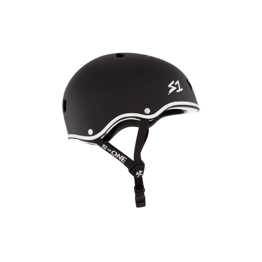 GAVO / Black Gloss White Outline 